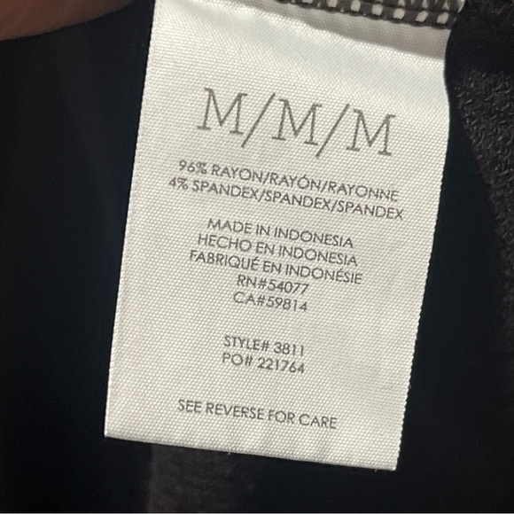 Cabi Ganache Turtle Tee Size M Brown Cowl Neck Long Sleeve Thumb Hole Top #3811 - Picture 5 of 6